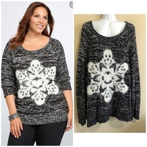 Torrid Size 3 Skull Snowflake Sweater